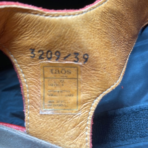 TAOS Double Strap Wedge Sandals - 39 (coral) - Picture 8 of 9